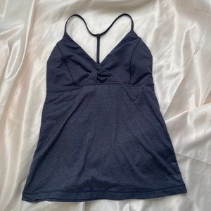 Lululemon Yoga Top 🧘🏼‍♀️ Size 6